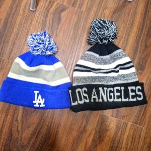 Lot of 2 beanies